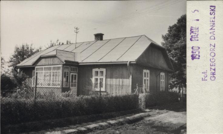 budynek mieszkalny, skan 2
