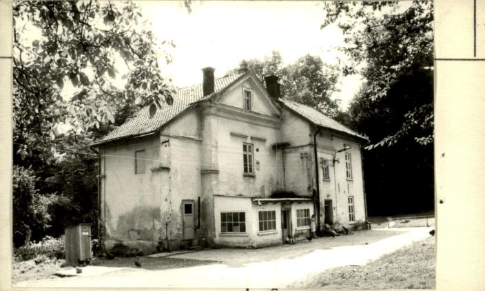 dwór, skan 2