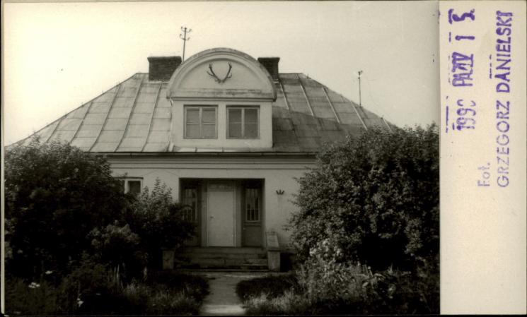 budynek mieszkalny, skan 2