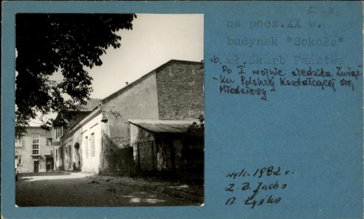 dom d. Sokoła, późn. muzeum towarzystwa miłośników Tylczyna, ob. apteka, skan 2