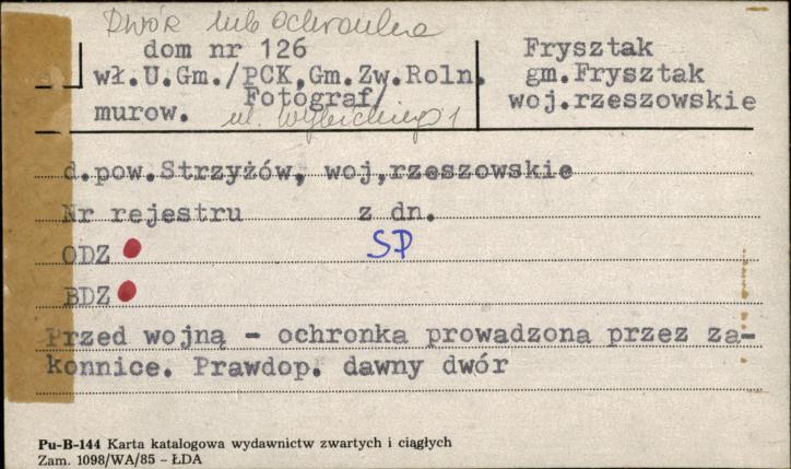 dwór lub ochronka, dom, skan 1