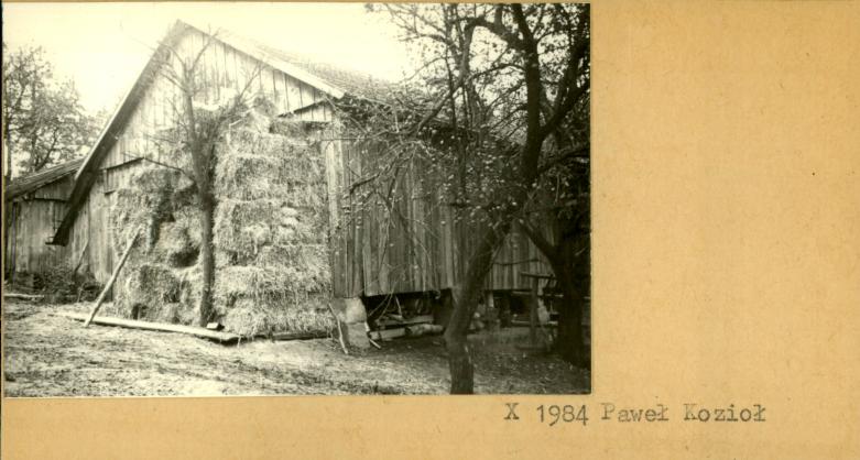 stodoła, skan 2