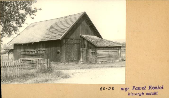 stodoła, skan 2