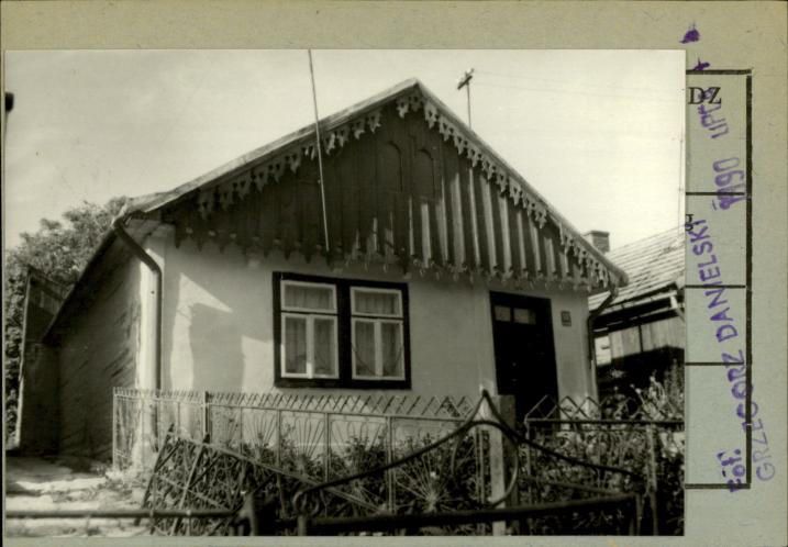 budynek mieszkalny, skan 2