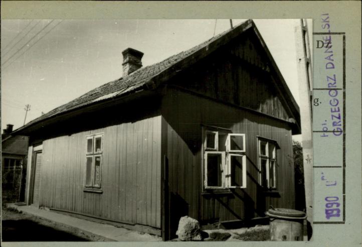 budynek mieszkalny, skan 2