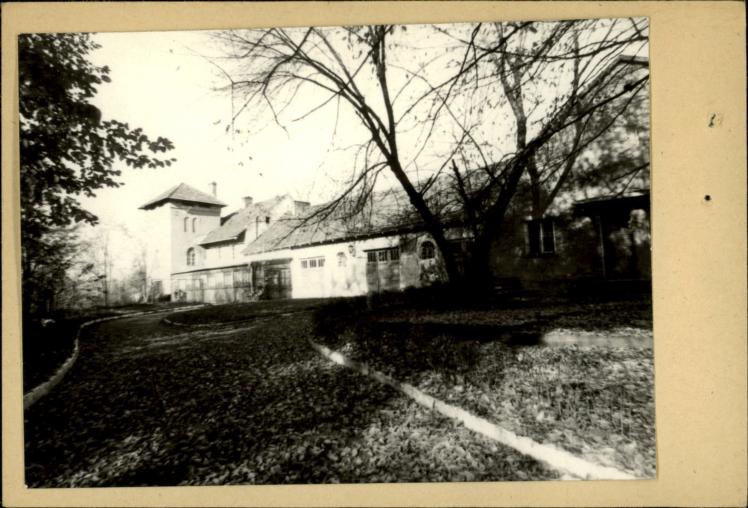 stajnie i powozownie ob. Muzeum Pożarnictwa, skan 3