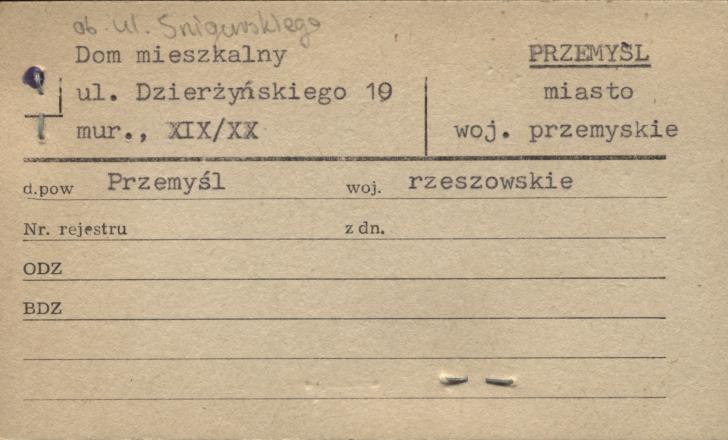 dom, skan 1