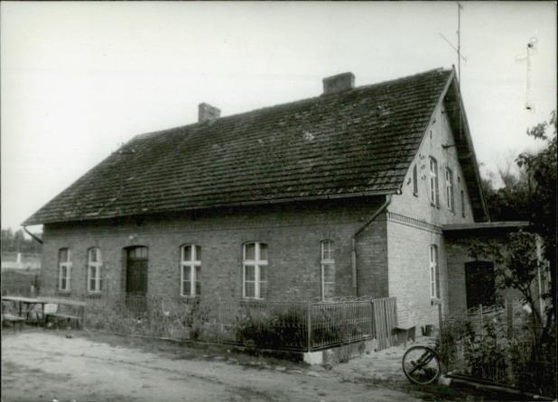 dom mieszkalny w zespole młyna wodnego, skan 4