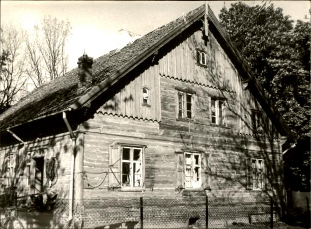dom, skan 4