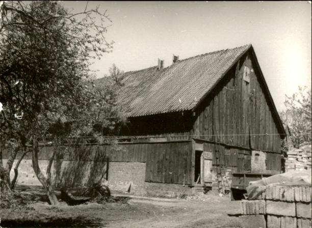 budynek gospodarczy, skan 3