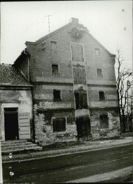 dom, skan 2