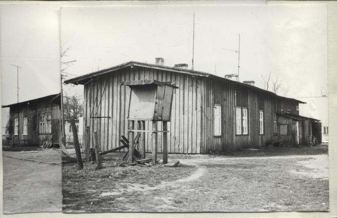 zespół dworca kolejowego - poczekalnia, ob. dom mieszkalny, skan 2