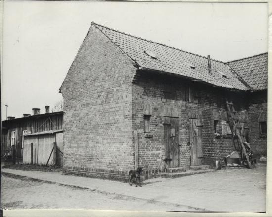 budynek gospodarczy, skan 3