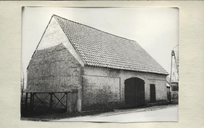 budynek gospodarczy, skan 2