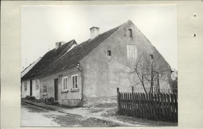 dom, skan 4