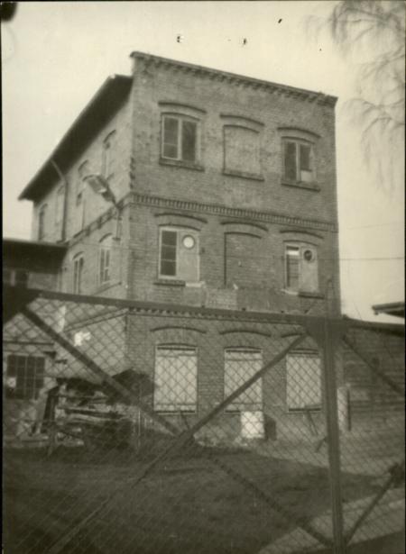 budynek gospodarczy, skan 3