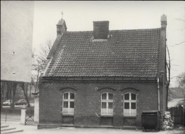 dom, skan 4