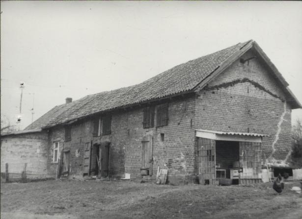 budynek mieszkalno-gospodarczy, skan 3