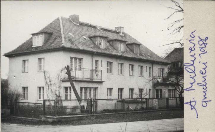 dom, skan 4