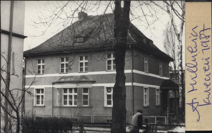 dom, skan 2