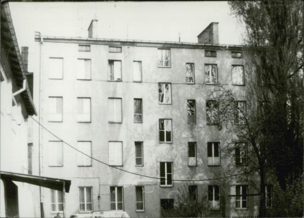 dom, skan 4