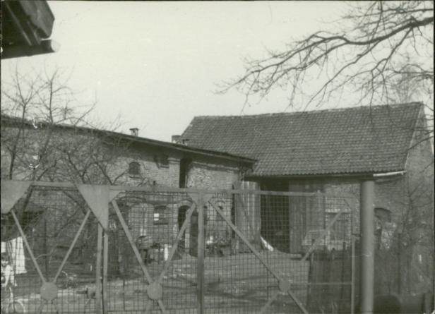 budynek gospodarczy, skan 3