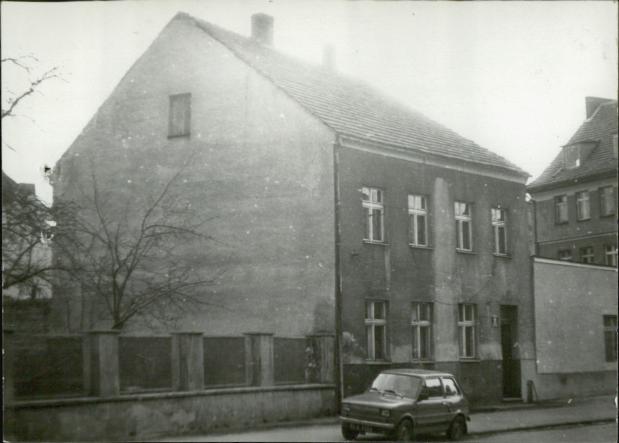 dom, skan 4