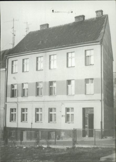 dom, skan 6