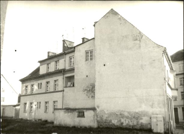 dom, skan 6