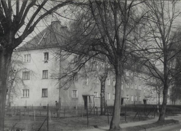 dom, skan 4
