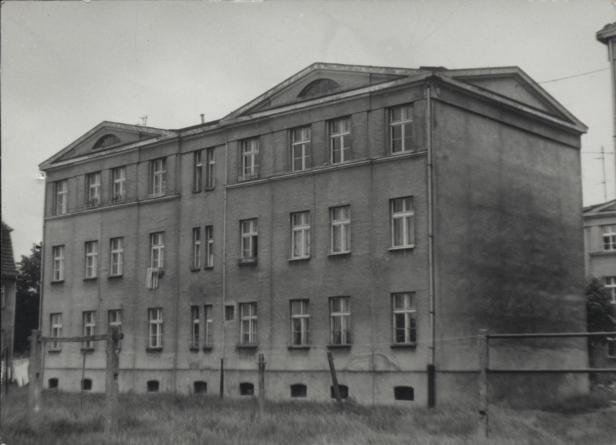 dom, skan 4