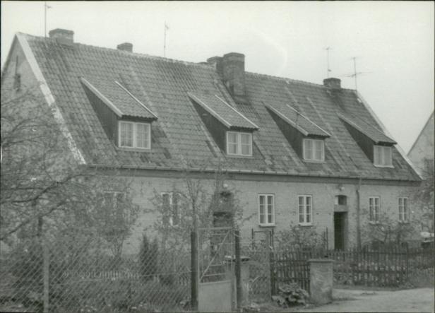 dom, skan 4