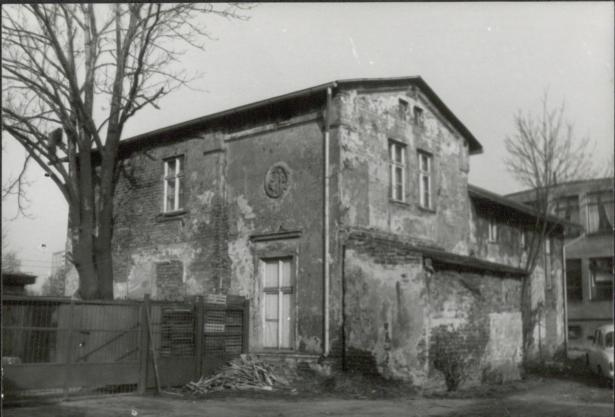 dom, skan 4