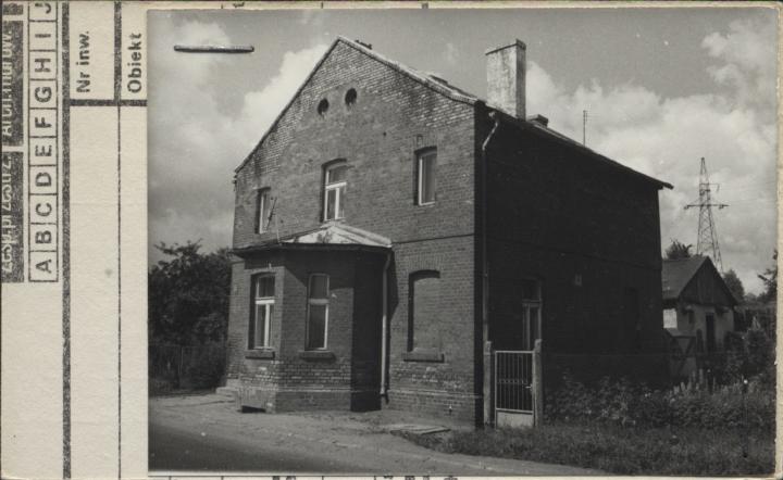 dom, skan 2