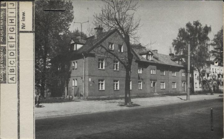 dom, skan 4