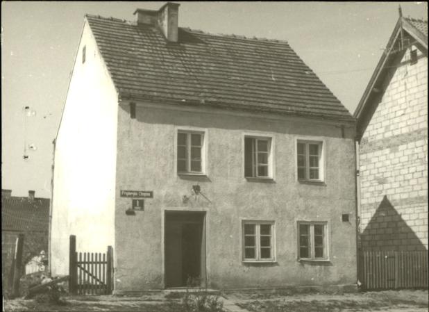 dom, skan 4