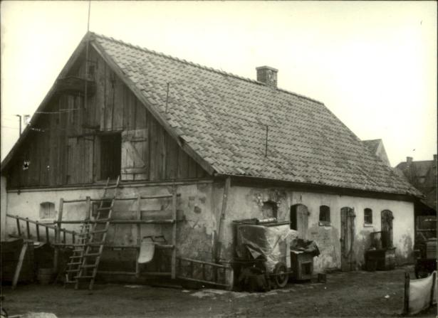 budynek gospodarczy, skan 3