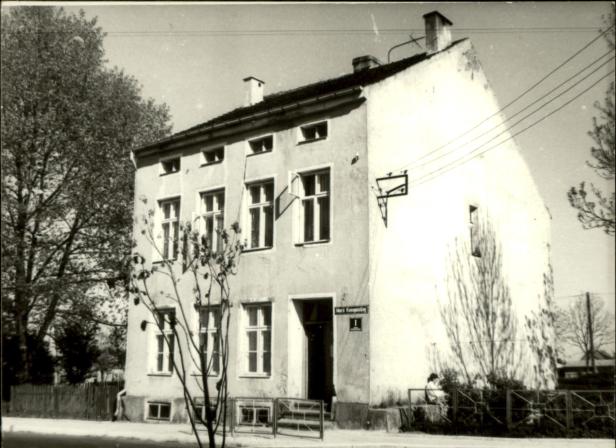 dom, skan 4