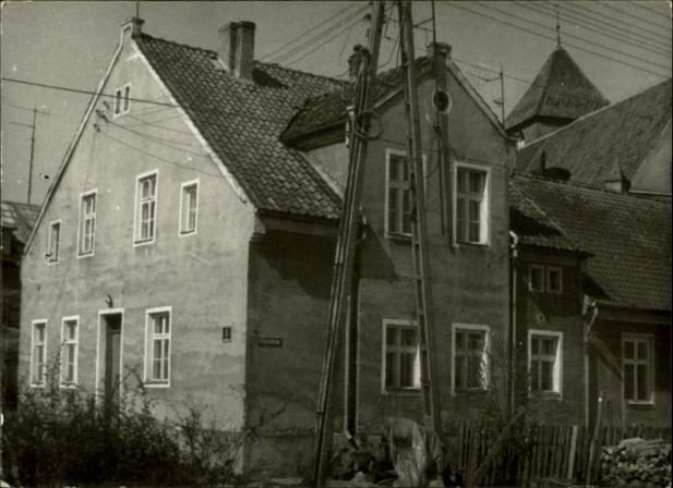 dom, skan 4