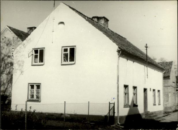 dom, skan 4