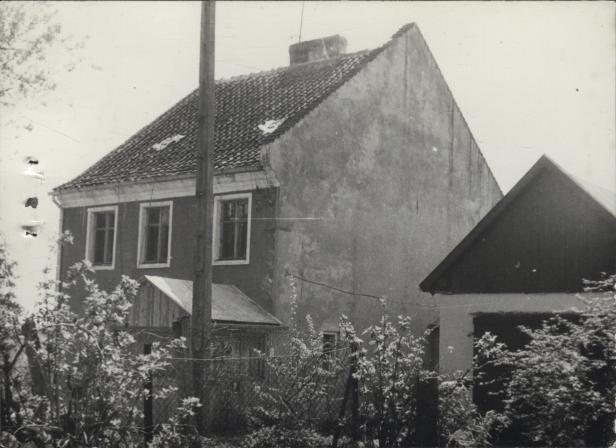 dom, skan 4