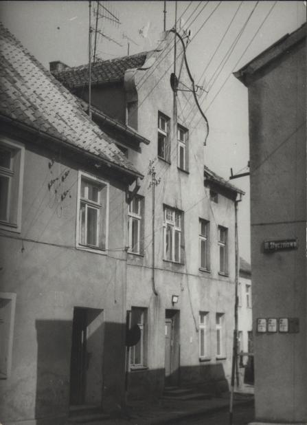dom, skan 4