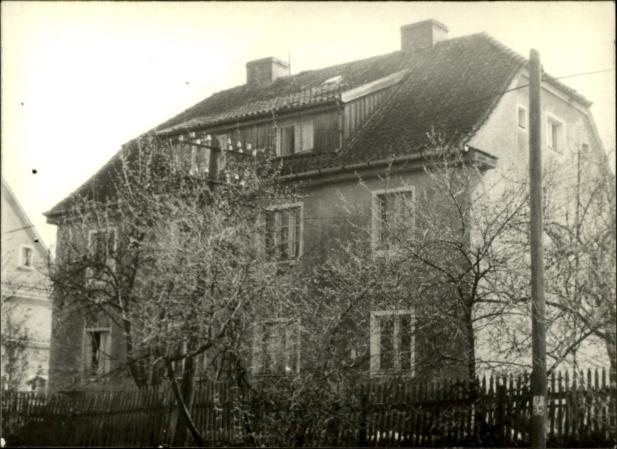 dom, skan 4