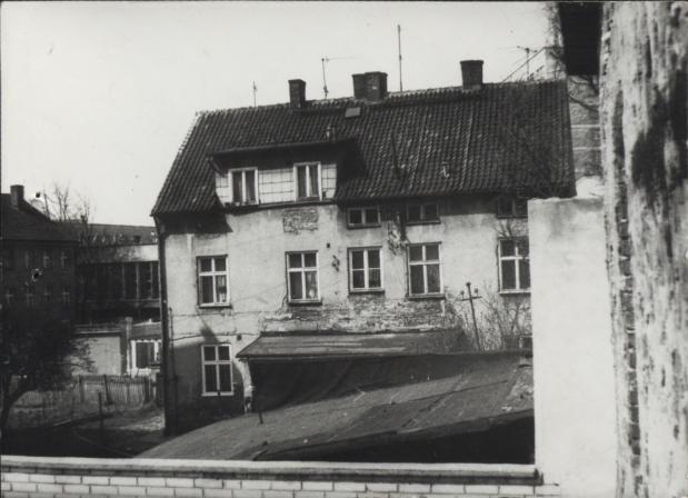 dom, skan 4