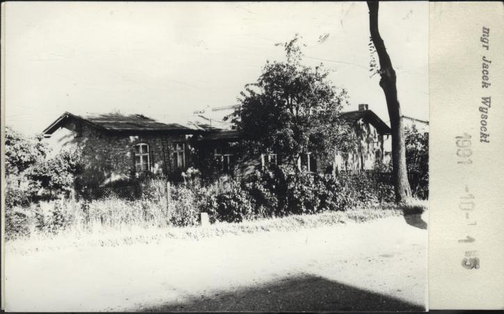 budynek przemysłowy, skan 2