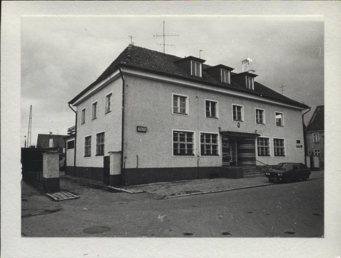 budynek urzędowy, skan 2