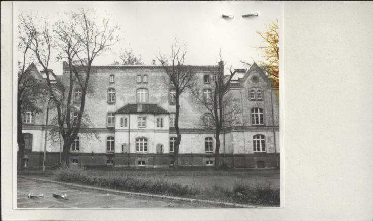 koszary, skan 2