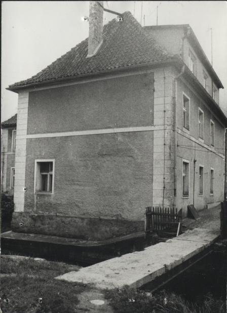 dom, skan 4