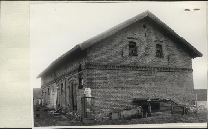 budynek gospodarczy, skan 2