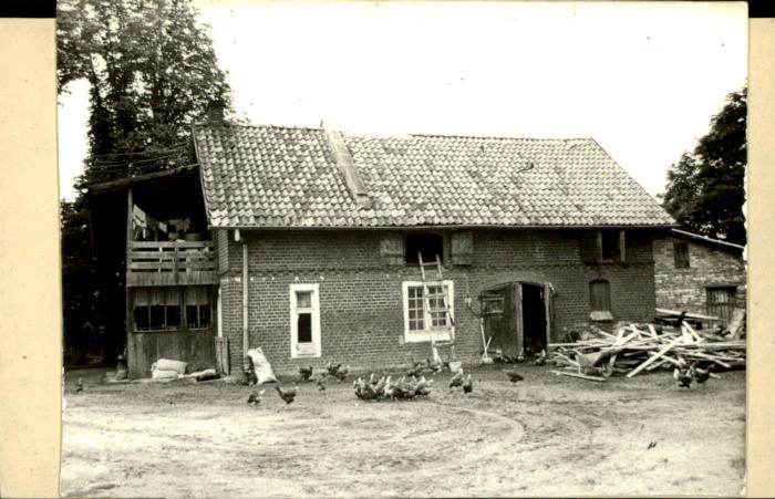obora, ob. budynek mieszkalno-gospodarczy, skan 2